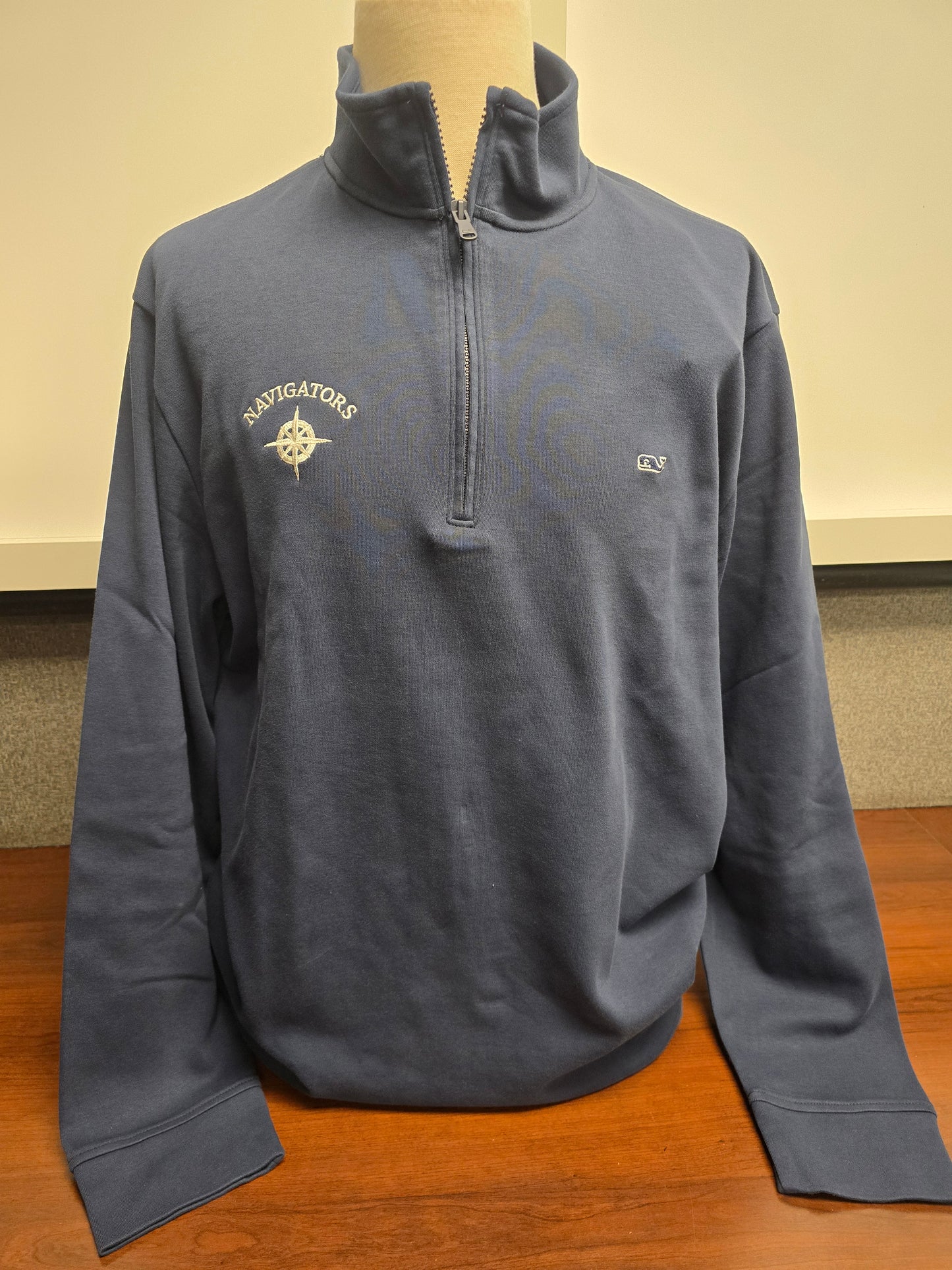 1/4 Pullover Blue Vineyard Vines with  Navigators Compass